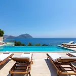 Villa Water Edge 2