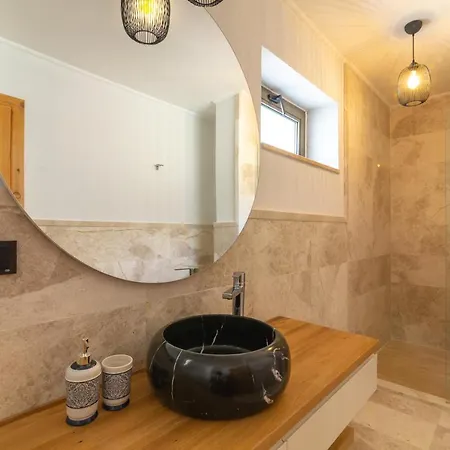 Vila Water Edge 2
