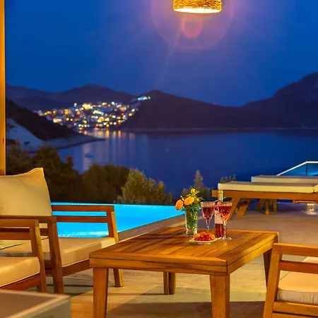 Villa Water Edge 2