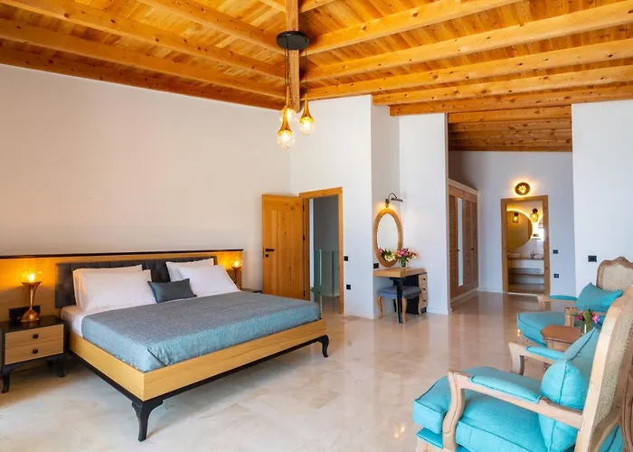 Villa Water Edge 2 *